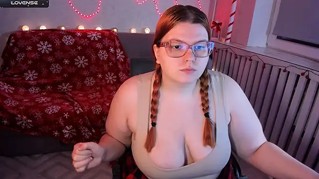 Melissa Purr online show from December 4, 2025, 10:20 pm