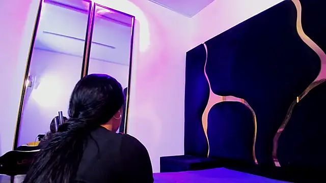 Ivanna18 x online show from October 8, 2025, 4:14 am