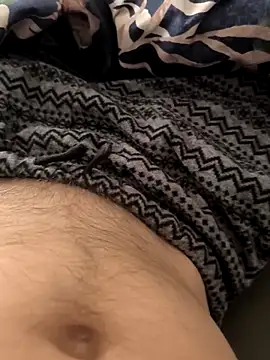 Snapshot of AttractiveSilk5 chatting on October 5, 2025, 3:36 pm AttractiveSilk5 online show from October 5, 2025, 3:36 pm