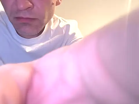 Snapshot of AttractiveSilk5 chatting on April 3, 2026, 11:55 pm AttractiveSilk5 online show from April 3, 2026, 11:55 pm