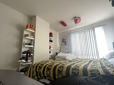 yourgoddessangela online show from January 31, 2025, 7:51 pm
