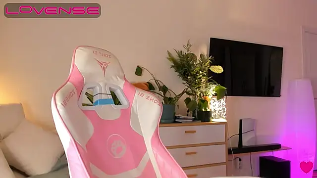 Mermaid Melody online show from November 9, 2025, 6:50 am