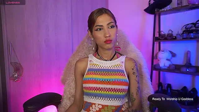 MissKorah online show from July 4, 2026, 2:51 am