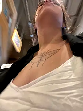 SafeinouterSpace online show from October 9, 2025, 5:24 pm