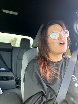 SafeinouterSpace online show from November 7, 2025, 10:03 pm