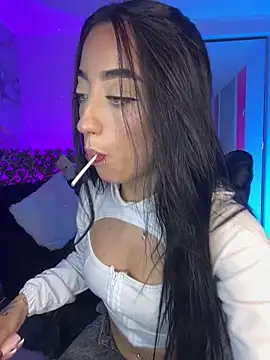 Ady 18 online show from February 27, 2026, 8:08 pm