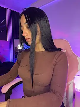 Ady 18 online show from April 14, 2026, 7:19 pm