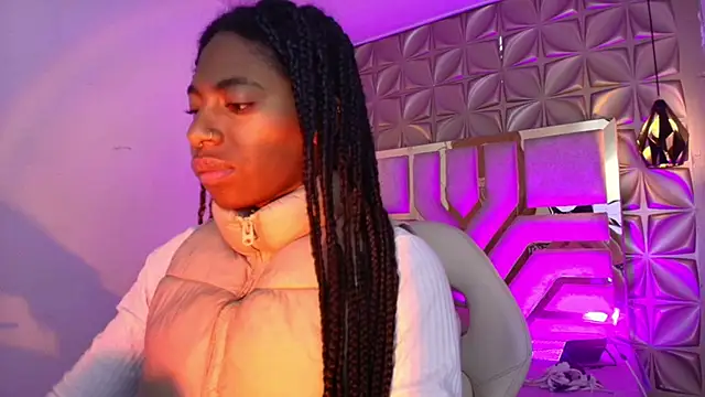 Snapshot of Queen_perla_ chatting on February 19, 2026, 11:51 am Queen perla online show from February 19, 2026, 11:51 am