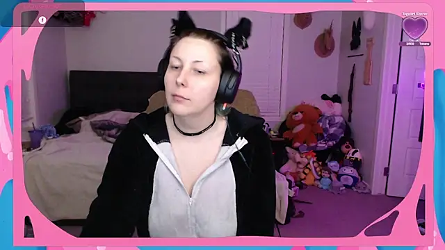 CirqueNoirBlu online show from October 10, 2025, 3:40 am