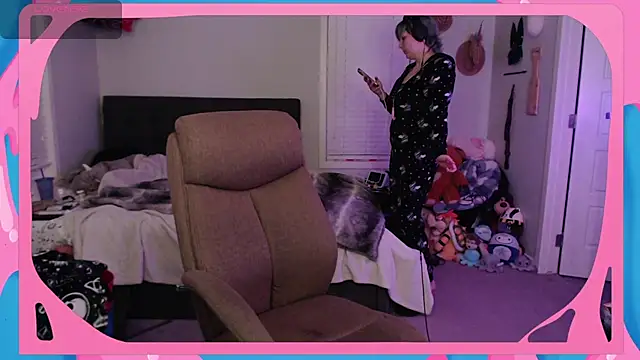 CirqueNoirBlu online show from October 15, 2025, 3:49 am