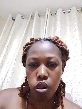 Snapshot of sweet_debbie chatting on January 21, 2025, 8:21 pm sweet debbie online show from January 21, 2025, 8:21 pm