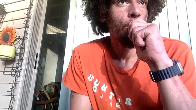 Clearlytothepoint420 online show from October 19, 2025, 1:03 pm