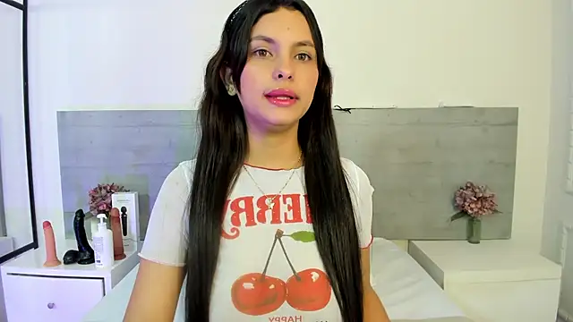 Snapshot of DulceColeman chatting on June 1, 2026, 11:21 am DulceColeman online show from June 1, 2026, 11:21 am