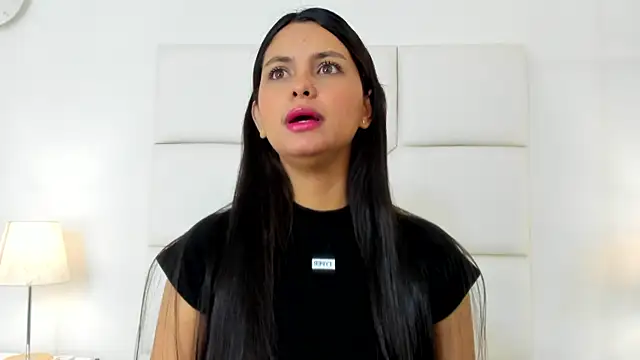 DulceColeman online show from February 25, 2026, 11:21 am