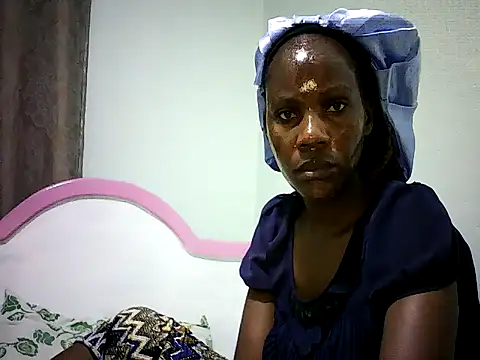 Pierra77 online show from December 13, 2025, 8:04 pm