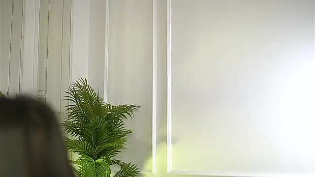 Cherrysweett online show from December 3, 2025, 8:03 am