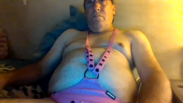 hornyrich69 online show from April 20, 2026, 3:09 am