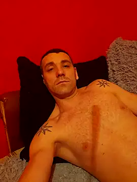 Snapshot of Aian09 chatting on February 2, 2025, 4:22 pm Aian09 online show from February 2, 2025, 4:22 pm