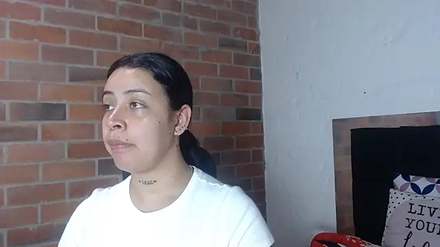 salome  hills1 online show from April 19, 2026, 7:27 pm