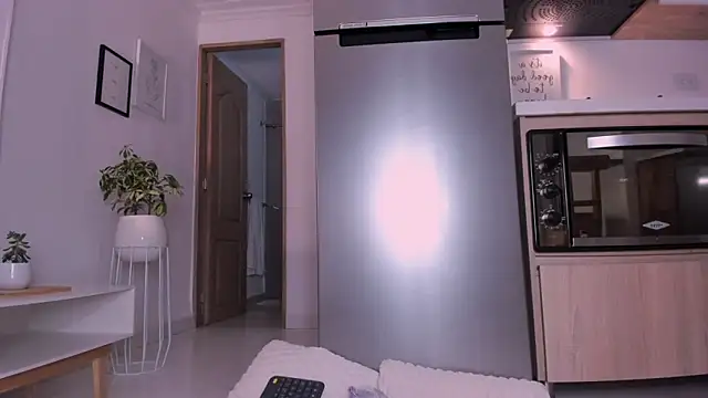 DannaHyde online show from February 16, 2025, 1:58 am
