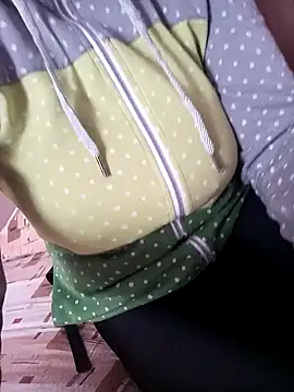 Mirra bella30 online show from January 7, 2025, 12:09 pm