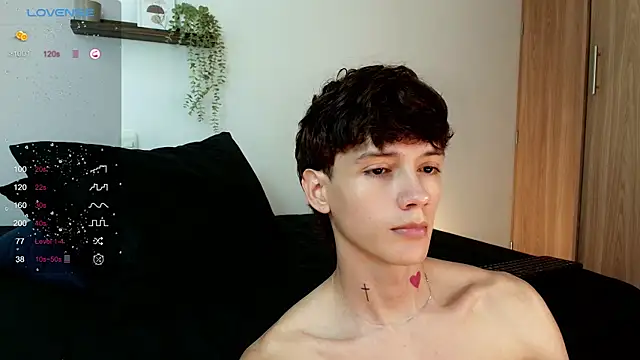 Snapshot of badboy_one_ chatting on November 24, 2025, 9:15 pm badboy one online show from November 24, 2025, 9:15 pm