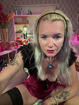 DirtyMargaret online show from May 24, 2026, 1:49 am