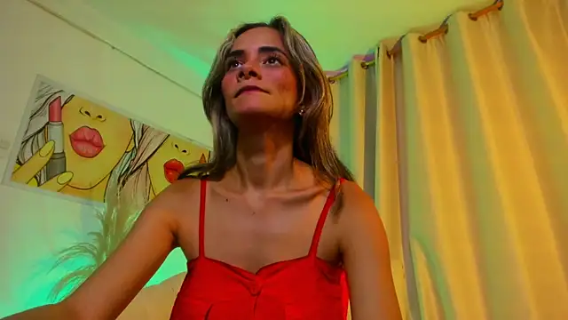 SkiinnyAna online show from October 17, 2025, 7:37 pm