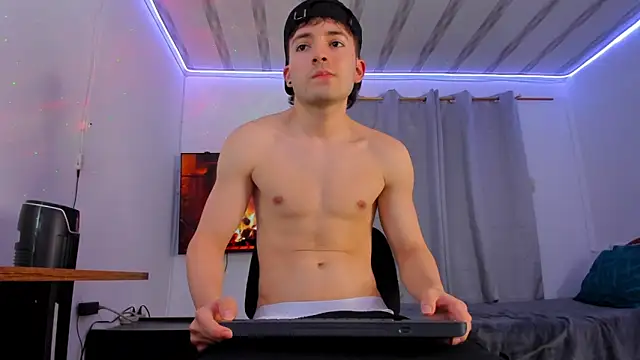 Snapshot of bower_and_colucci chatting on February 16, 2026, 12:09 am bower and colucci online show from February 16, 2026, 12:09 am