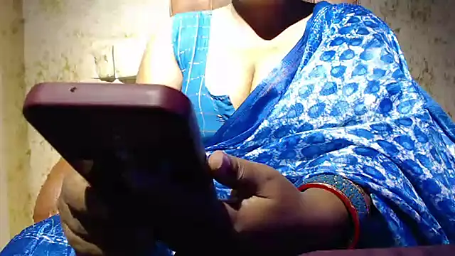 Prita07 online show from April 1, 2026, 1:23 pm