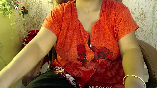 Snapshot of Prita07 chatting on May 23, 2026, 9:19 am Prita07 online show from May 23, 2026, 9:19 am