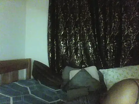 Sexxy pretty24 online show from November 24, 2025, 7:25 pm