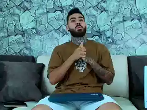 silvano torres online show from February 7, 2025, 1:47 am