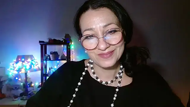 Snapshot of KeisyNeonX chatting on January 31, 2026, 8:29 pm KeisyNeonX online show from January 31, 2026, 8:29 pm