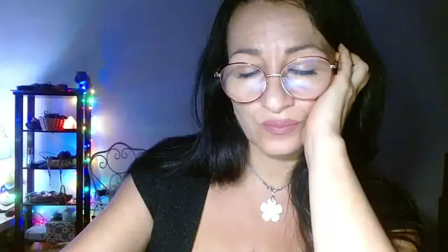 KeisyNeonX online show from November 15, 2025, 8:24 pm