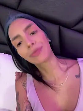 DeuxGold online show from March 11, 2026, 3:33 am