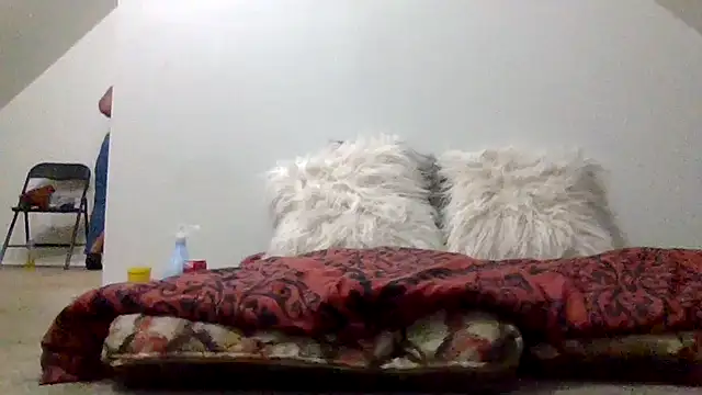 AllLeggs online show from December 4, 2024, 7:55 am