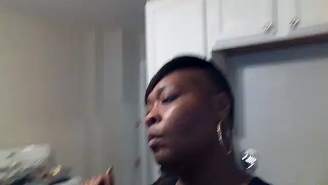 AllLeggs online show from March 22, 2026, 9:05 pm