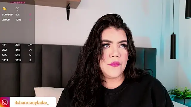 Harmonybabe  online show from March 8, 2026, 8:12 pm