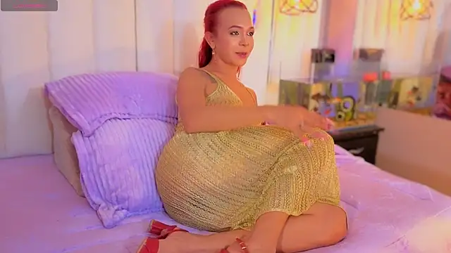 Snapshot of housegirl_bigcock chatting on July 15, 2026, 3:57 am housegirl bigcock online show from July 15, 2026, 3:57 am