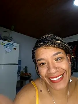 Snapshot of Selket11 chatting on February 7, 2025, 3:52 pm Selket11 online show from February 7, 2025, 3:52 pm