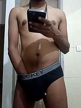 Snapshot of JerryJerome01 chatting on March 12, 2026, 8:24 pm JerryJerome01 online show from March 12, 2026, 8:24 pm