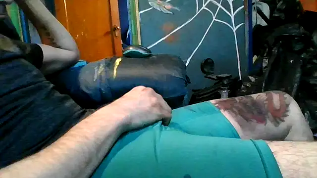 robeaulieu02 online show from November 19, 2025, 6:30 pm