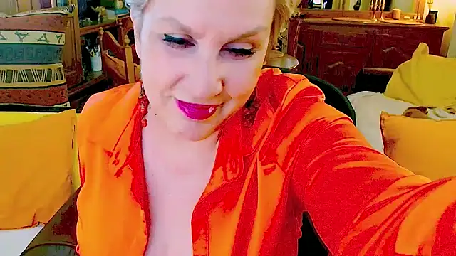 GattonaBiondona online show from April 29, 2026, 8:18 am