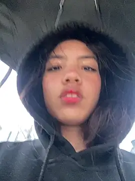 Boypolla11 online show from November 29, 2025, 11:21 am