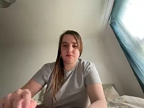 Snapshot of EvieRoseex chatting on October 31, 2025, 9:39 am EvieRoseex online show from October 31, 2025, 9:39 am