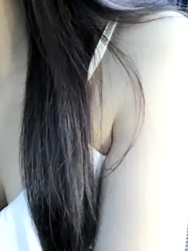  Linez  online show from October 10, 2025, 5:25 pm