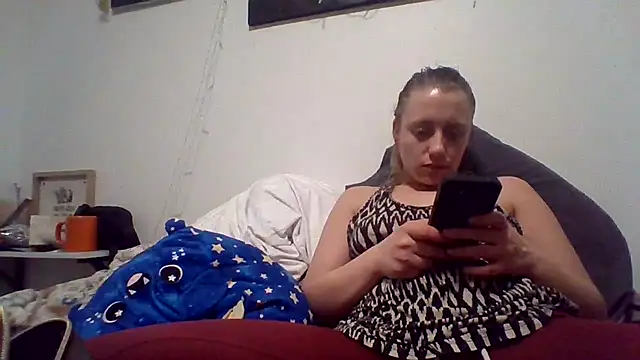 Juicelip online show from December 20, 2025, 5:10 am