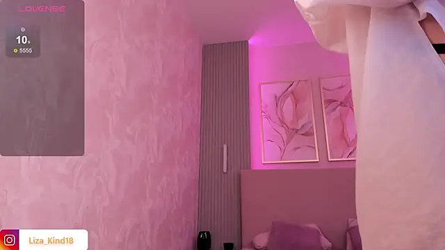 juicy-pussy online show from February 13, 2025, 6:09 am