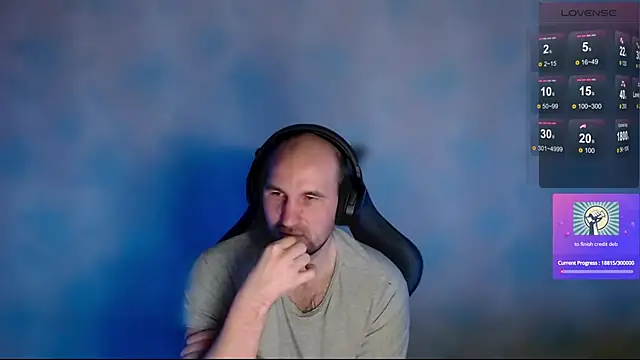 Snapshot of Popadosik_Mod chatting on March 5, 2025, 6:23 am Popadosik Mod online show from March 5, 2025, 6:23 am